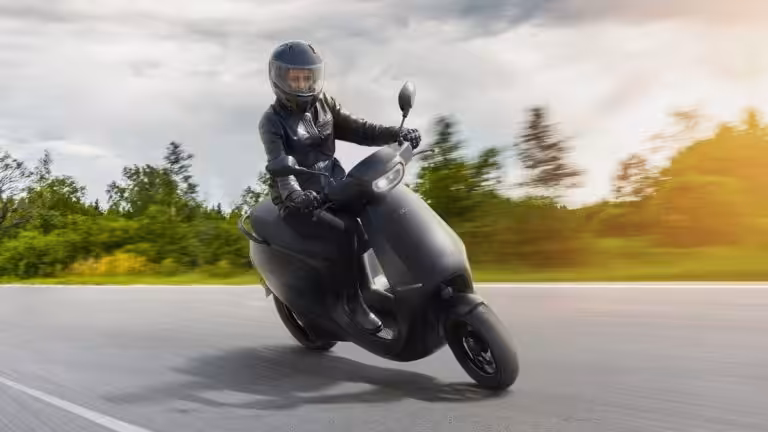 India’s Top 5 Electric Scooters That Are Revolutionizing India’s Urban Mobility